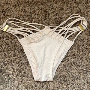 Victoria’s Secret white strappy bikini bottoms size small